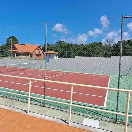 Con Playa, Piscina Y Pista De Tenis Apartamento *